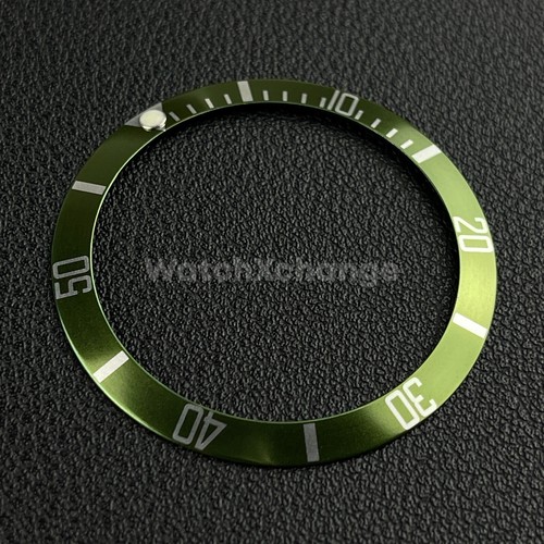 Green 5mm aluminium watch - green,